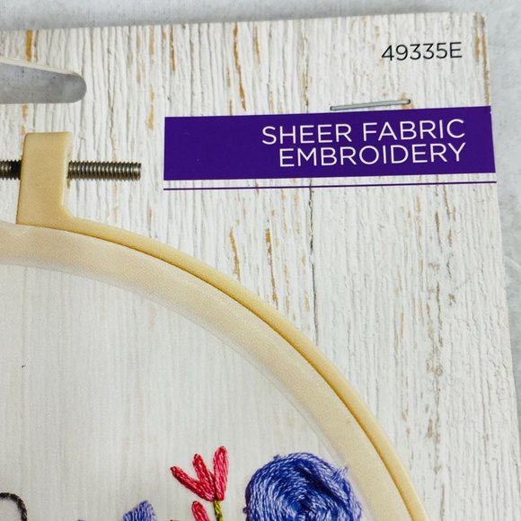 Sheer Fabric Butterfly Embroidery Kit w/Hoop Frame - New - Picture 4 of 7